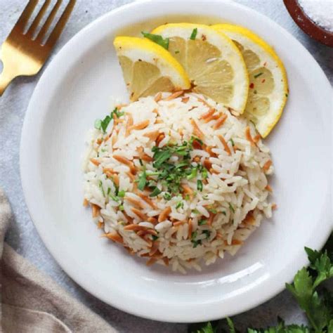 Turkish Rice Pilaf with Orzo Recipe • Unicorns in the Kitchen