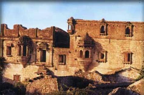 Roha Fort, Kutch - TripAdvisor