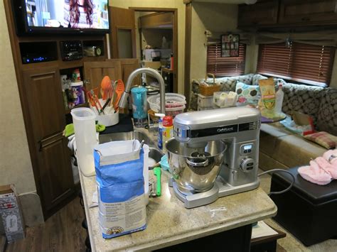 Cooking in an RV | RV Crafting