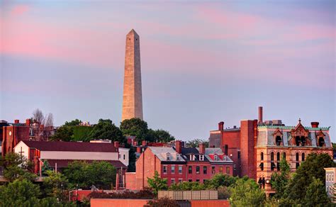 Bunker Hill Monument and the Charlestown neighborhood of Boston - Life is Suite