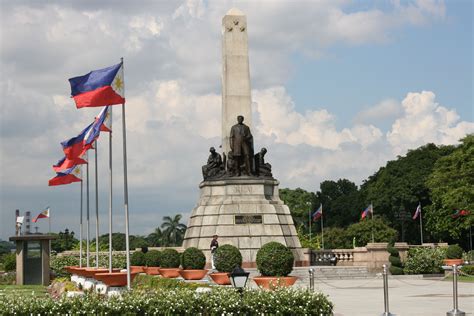 A glimpse of the philippines | Philippines, Rizal park, Jose rizal