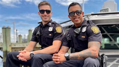 Norfolk's Waterside District plans meet & greet with 'hot cops' | 13newsnow.com