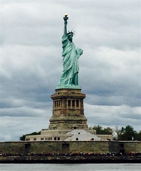 Daydream's Great Loop: Behind the Statue of Liberty - New York City