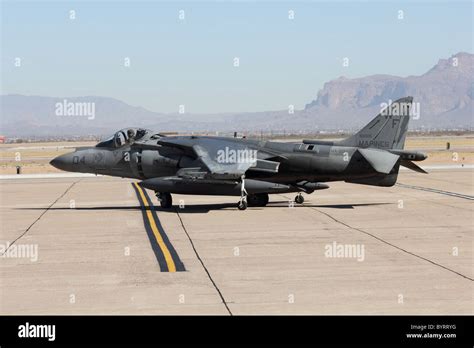 Harrier Jet Stock Photo - Alamy