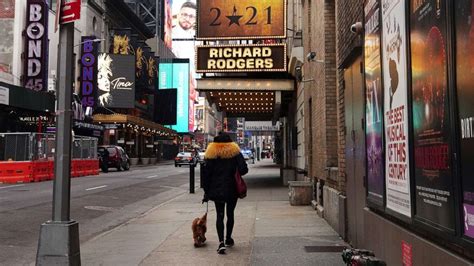 Broadway, New York theater scene to reopen in September at full ...