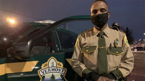 USA: Vermont State Police Welcomes First Somali Bantu Trooper