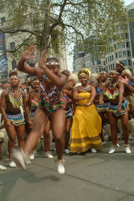 DSCF3146 Umoja Zulu South Africa dance Ladies at Trafalgar Square London - a photo on Flickriver