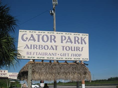 Florida 2010: Part 1 ~ Gator Park