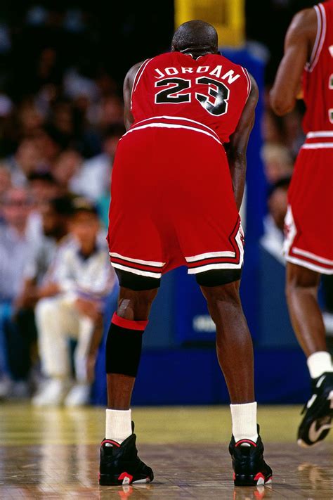 Pin de Ricky Radaelli em Jordan | Michael jordan, Basquete michael ...