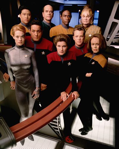 Star Trek : Voyager [Cast] photo