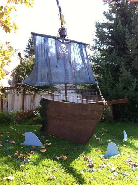 Pirate halloween decorations, Pirate decor, Halloween diy