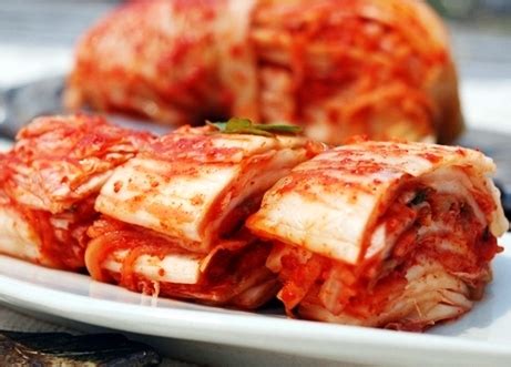 cabbage kimchi (배추김치 baechu kimchi) | Kimchimari