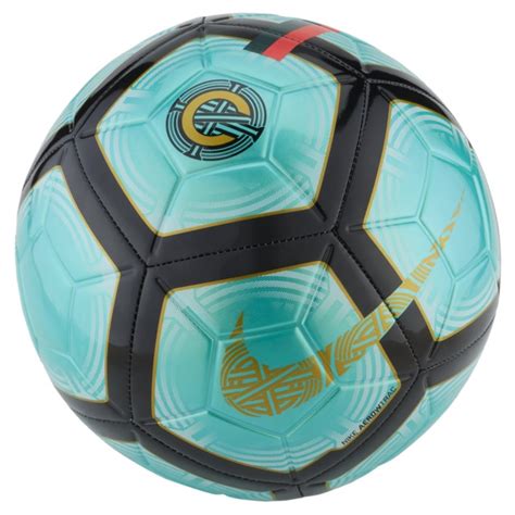 Betting On Soccer: Brands Of Soccer Balls