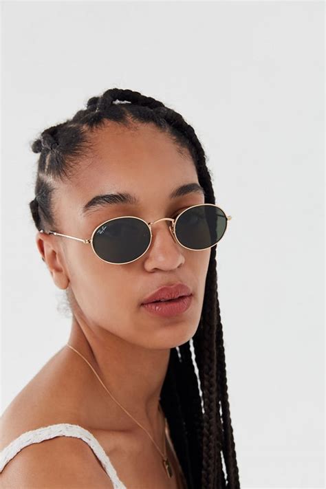 Ray-Ban Oval Flat Lens Gold Sunglasses | Urban Outfitters