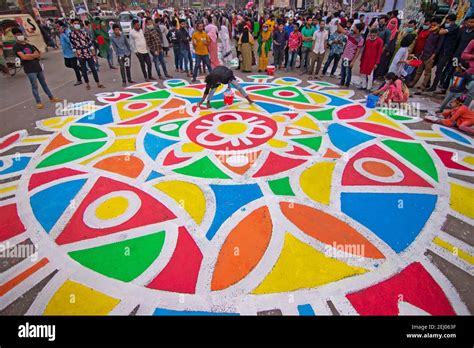 Narayanganj, Bangladesh. 20th Feb, 2021. General students make "Alpana ...