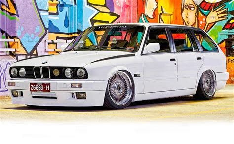 Passion Wagon 1988 BMW 325i Touring E30 from Oz on ITBs - Drive-My Blogs - Drive