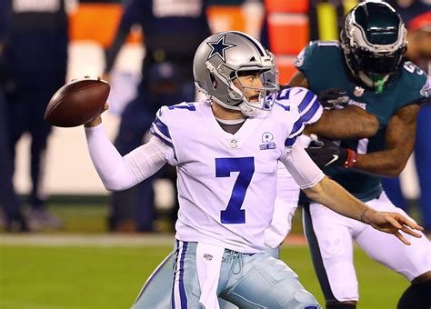 Cowboys QB Ben DiNucci: Week 8 Loss to Eagles ‘On Me’ | Heavy.com