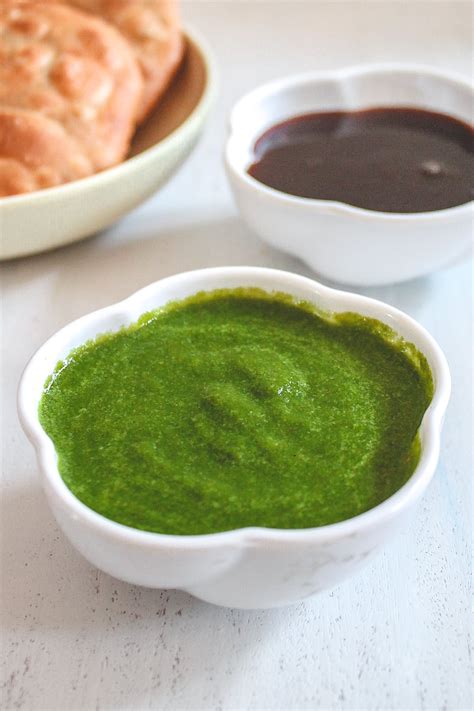 Green Chutney For Chaat, Sandwich, Samosa - Spice Up The Curry