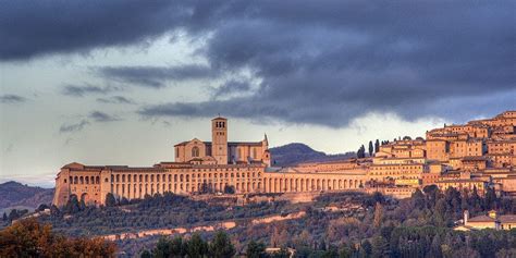 Inside Assisi, Italy - Umbria's Jaw-Dropping World Heritage Town