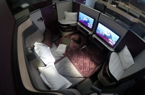 Review: Qatar Airways Qsuite - A First in Business! - SamChui.com