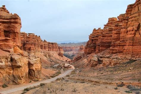 Charyn Canyon: The Grand Canyon of Central Asia | Amusing Planet