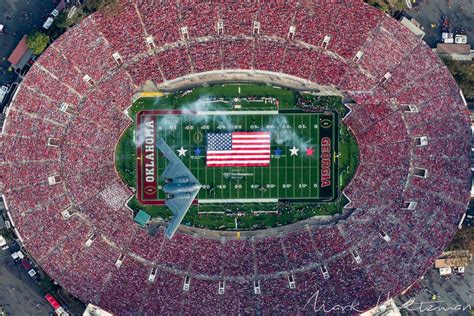 Check Out These Stunning Aerial Photos Of The B-2 Doing The Rose Parade ...