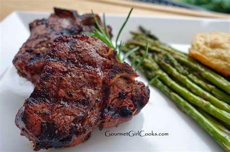 Gourmet Girl Cooks: Greek Style Grilled Marinated Lamb Chops