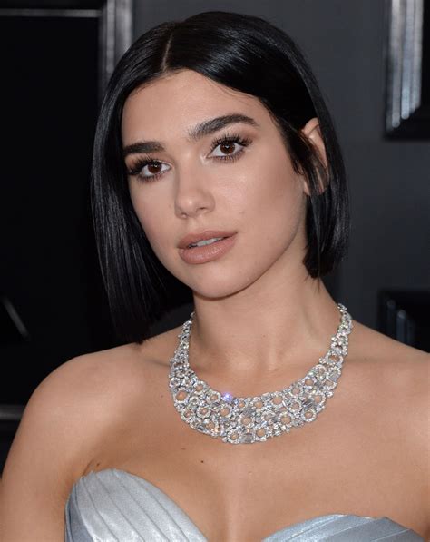 Dua Lipa – 2019 Grammy Awards • CelebMafia