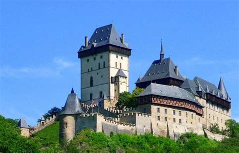 10 Best Castles In Czech Republic For All Travelers To Visit