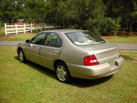 2000 Nissan Altima - Information and photos - MOMENTcar