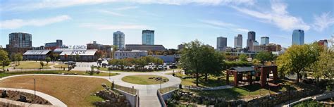 Little Rock Skyline by akaleus on DeviantArt