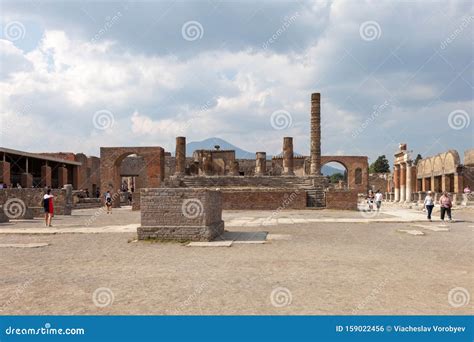 POMPEII, ITALY: Museum Under the Open Sky. Views of City. Editorial Photo - Image of landmark ...