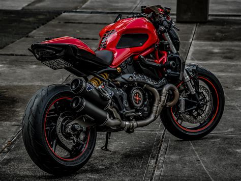 Ducati Monster 821 Custom : r/Ducati