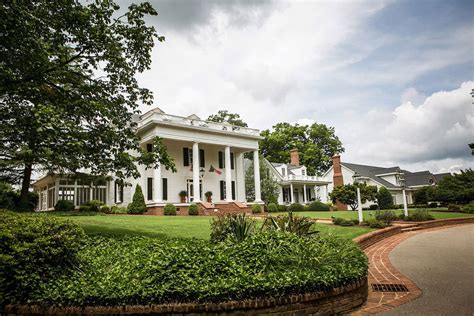 Corporate Event & Wedding Venue in Raleigh, NC | Rose Hill Estate