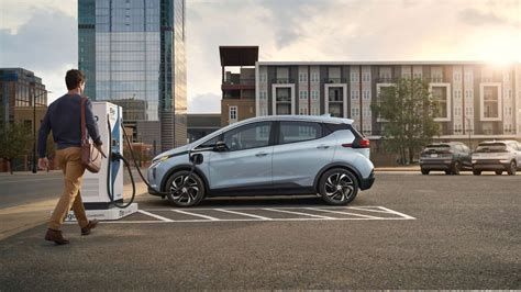 2023 Chevy Bolt EV Range | Stingray Chevrolet