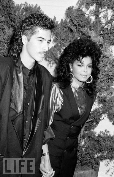 JANET JACKSON WITH RENEE ELIZONDO 1987 - Janet Jackson Photo (21192255 ...