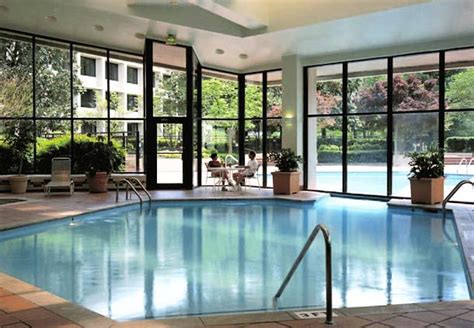 Nashville Airport Marriott | Indoor pool, House styles, Nashville