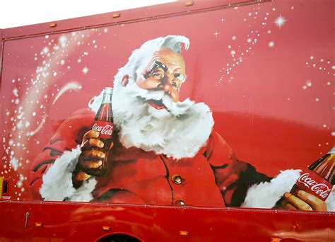 Holidays Are Coming! Coca-Cola's Christmas Truck Returns To Ireland