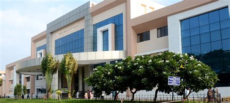 Home | Jawaharlal Institute of Postgraduate Medical Education & Research | Government of India