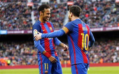 Neymar Jr: Messi was a great help when I first arrived