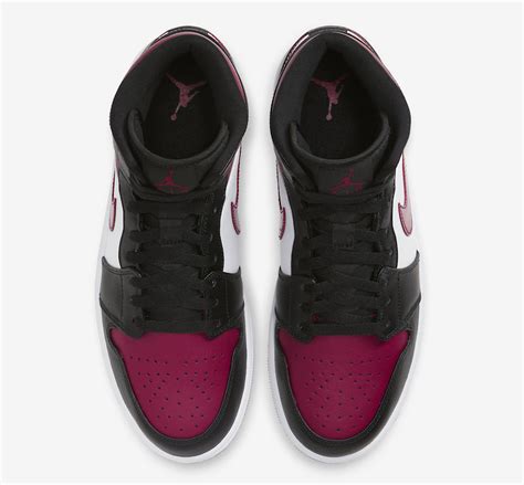 This Air Jordan 1 Mid Resembles The “Bred Toe” Air Jordan 1 High OG ...