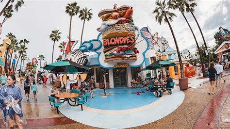 Universal Studios Restaurants: Impressive Theme Park Bites