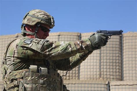 Army Testing Pistols To Replace Beretta M9, Will Choose Three Contenders In 2016 - Defense Daily