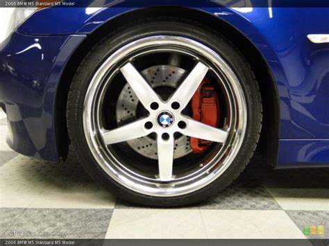 2006 BMW M5 Custom Wheel and Tire Photo #39216642 | GTCarLot.com