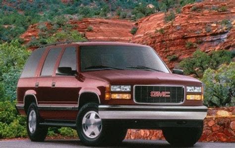 1999 GMC Yukon Pictures - 7 Photos | Edmunds