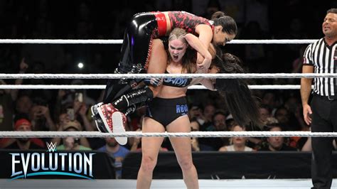 Ronda Rousey retains the Raw Women's Championship: WWE Evolution 2018 ...