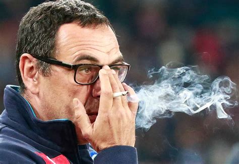 (Image) Chelsea's Maurizio Sarri deals with smoking urges v Newcastle