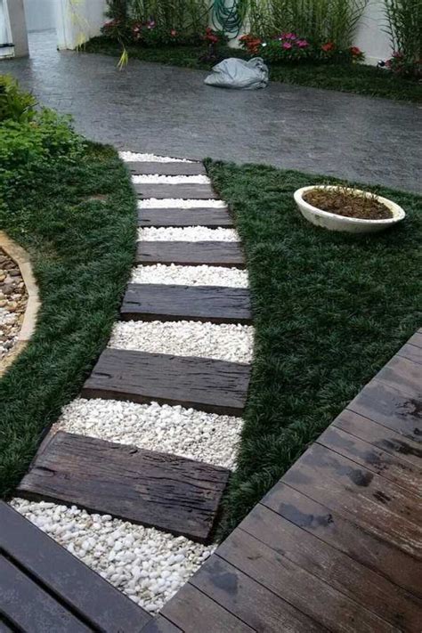 30 Backyard Landscaping Ideas On a Budget - Page 22 - Gardenholic