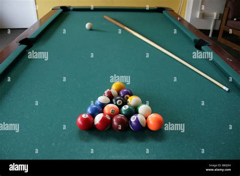 Fitfab: 8 Ball Pool Table Setup