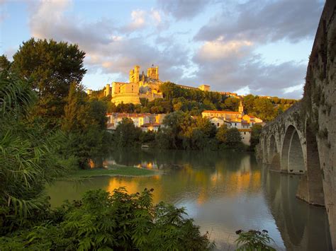 Cathedral of Saint-Nazaire Languedoc-Roussillon France picture ...